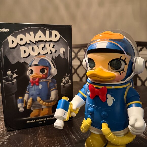 Pop Mart Mega space molly Other - Pop Mart (Disney) - Mega Space Molly Donald Duck 400%